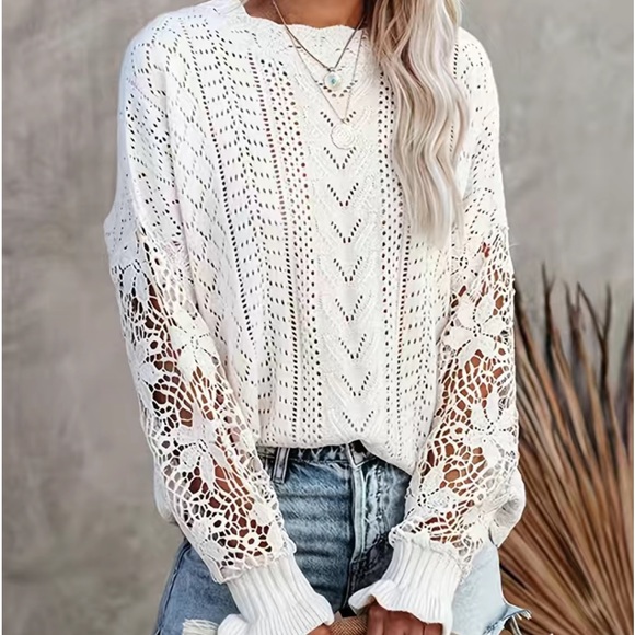 Sweaters - NWT WOMEN’S SWEATER